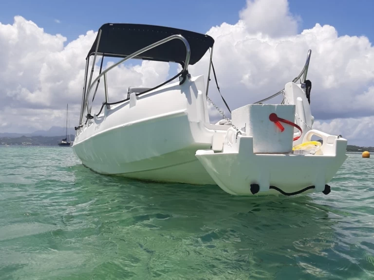 Whaly Whaly 500 mieten Le François