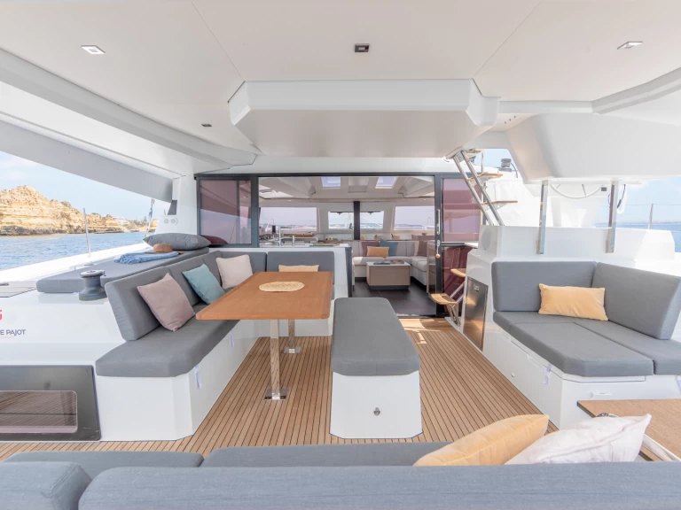 Katamaran mieten in Olbia - Fountaine Pajot Elba 45