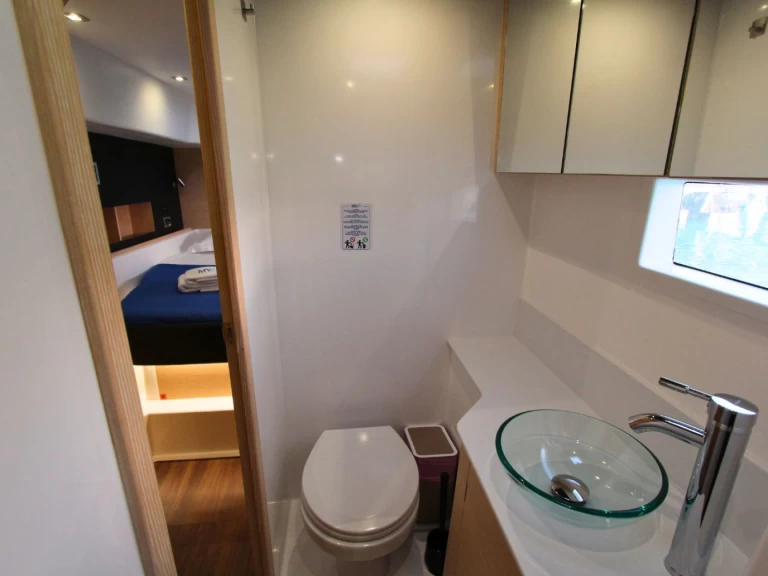 Boot mieten Olbia günstig Dufour Catamarans 48 Sail