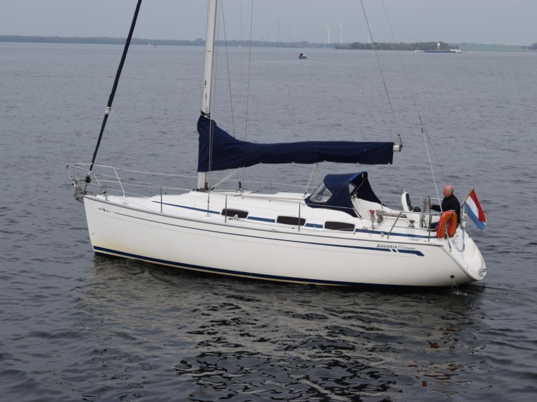 Boot mieten Larmor-Plage günstig Bavaria 30 Cruiser
