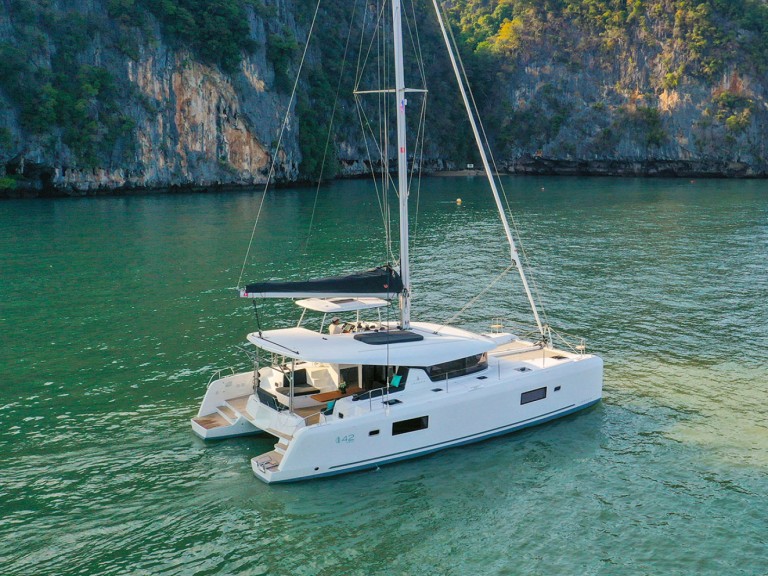 Katamaran mieten in Hyères - Lagoon Lagoon 42 Millenium