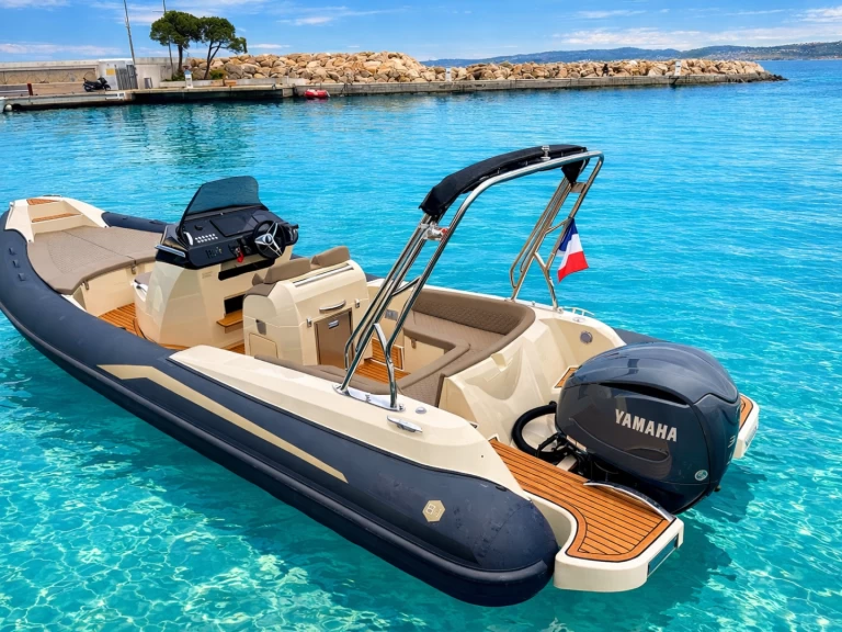 Schlauchboot mieten in Saint-Laurent-du-Var - Bsc B1