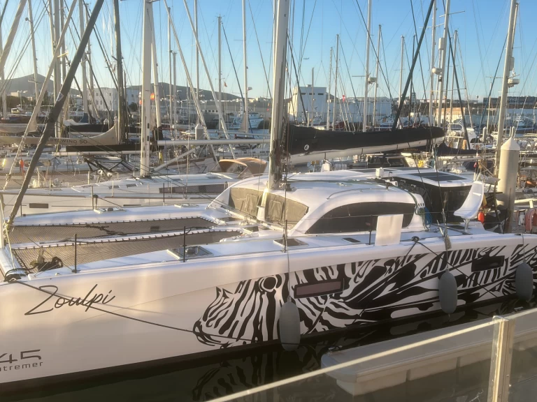 Katamaran mit oder ohne Skipper Outremer mieten in Palma de Mallorca