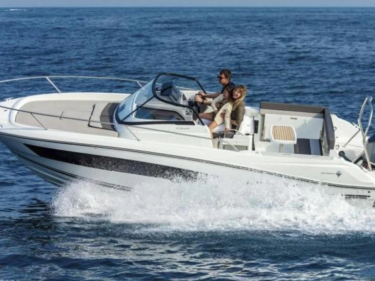 Ein Bénéteau CAP CAMARAT 7,5 W.A mieten in Arzon