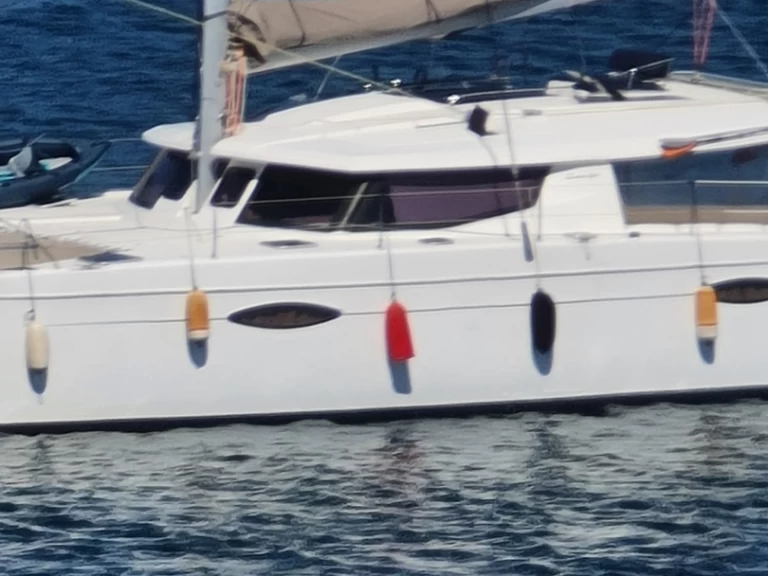 Katamaran mit oder ohne Skipper Fountaine Pajot mieten in Canet-en-Roussillon
