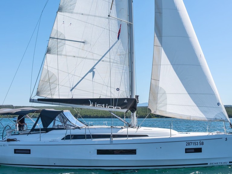 YachtCharter in Skradin - Bénéteau Oceanis 40.1 auf SamBoat