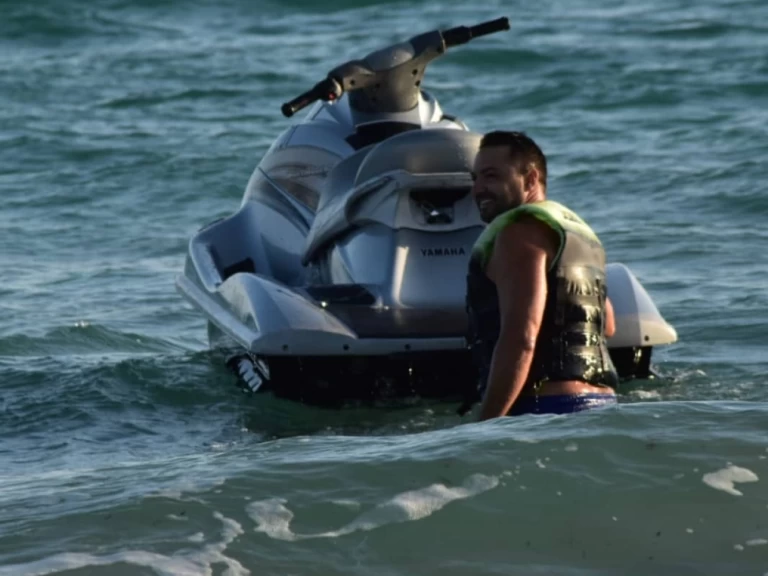 Jetski mieten in Torre Vado - Yamaha Yamaha VX