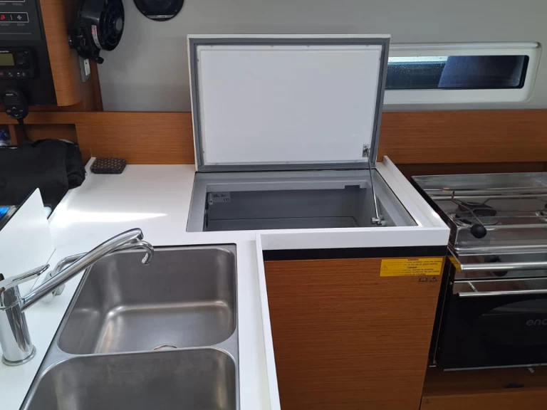 Vermietung Segelboot Jeanneau mit Führerschein