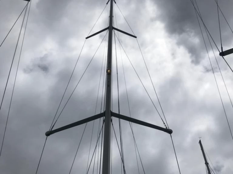 Ein Jeanneau Sun Odyssey 419 mieten in Palma de Mallorca