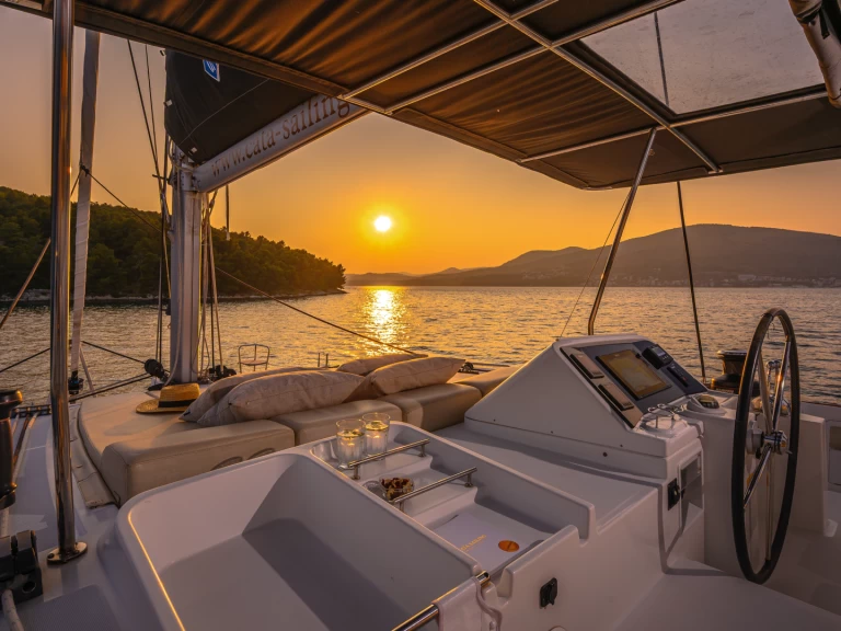 Bootsverleih Lagoon Lagoon 450 F Trogir Samboat