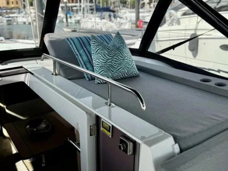 Segelboot mieten in Álimos - Bénéteau Oceanis 51.1