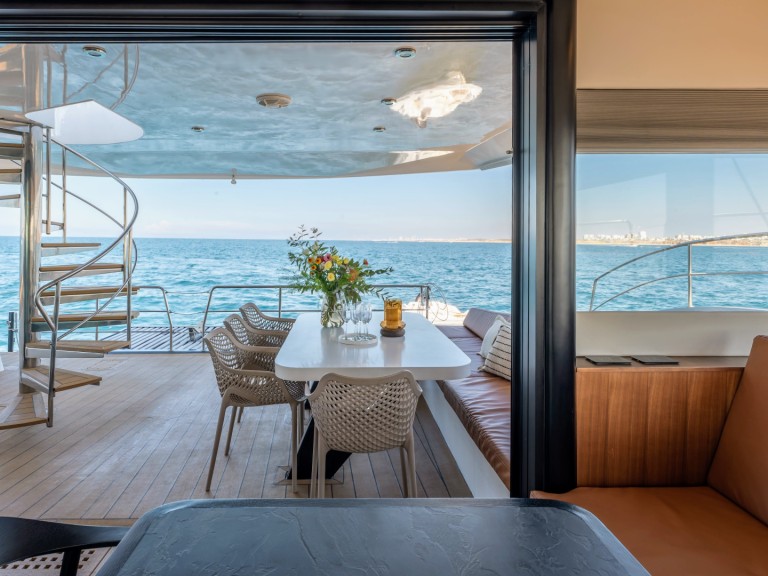 Katamaran mieten in Lavrion -  Catamaran J-Yachts