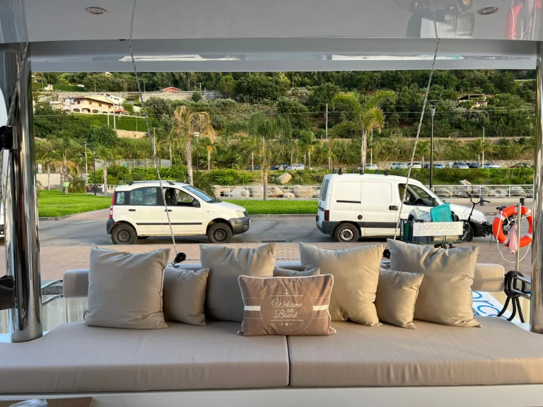 Ein Bali Bali 5.4 mieten in Olbia