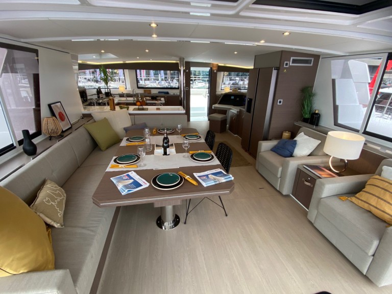 Boot mieten Olbia günstig Bali 5.4