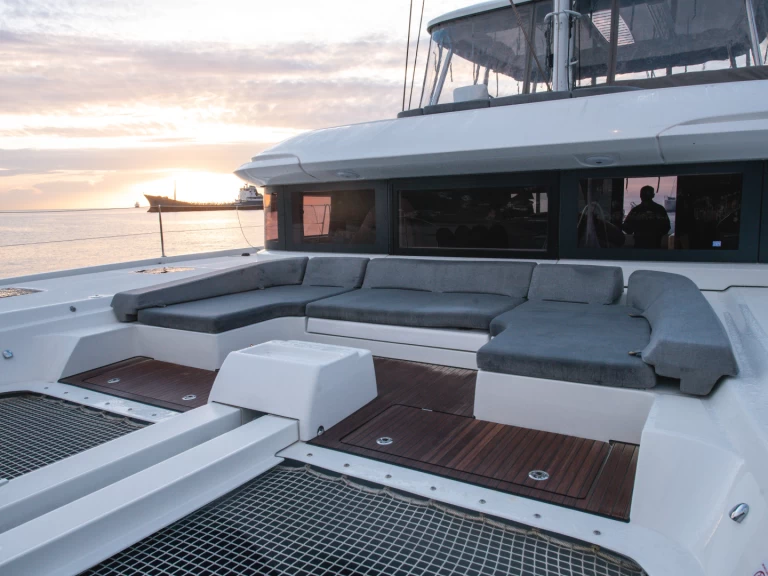 YachtCharter in Procida - Lagoon Lagoon 55 auf SamBoat