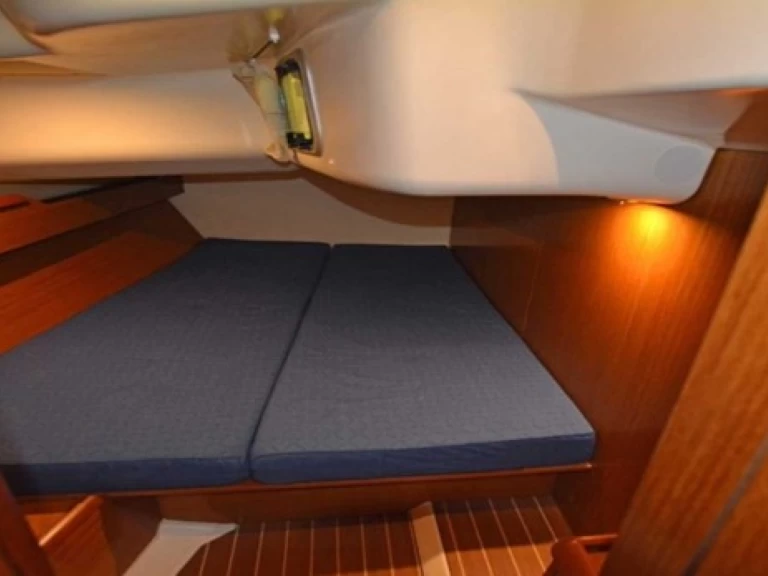 YachtCharter in Pisticci - Jeanneau Sun Odyssey 49 auf SamBoat