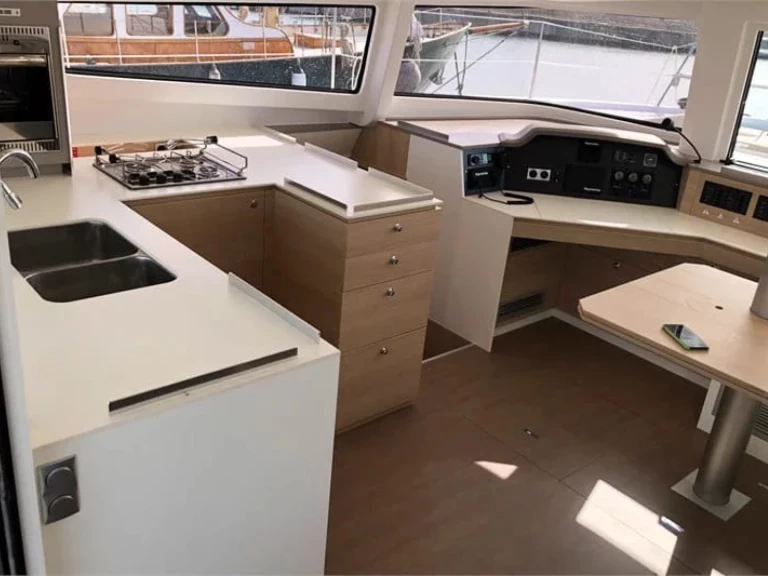 Katamaran mit oder ohne Skipper Bali mieten in Palermo