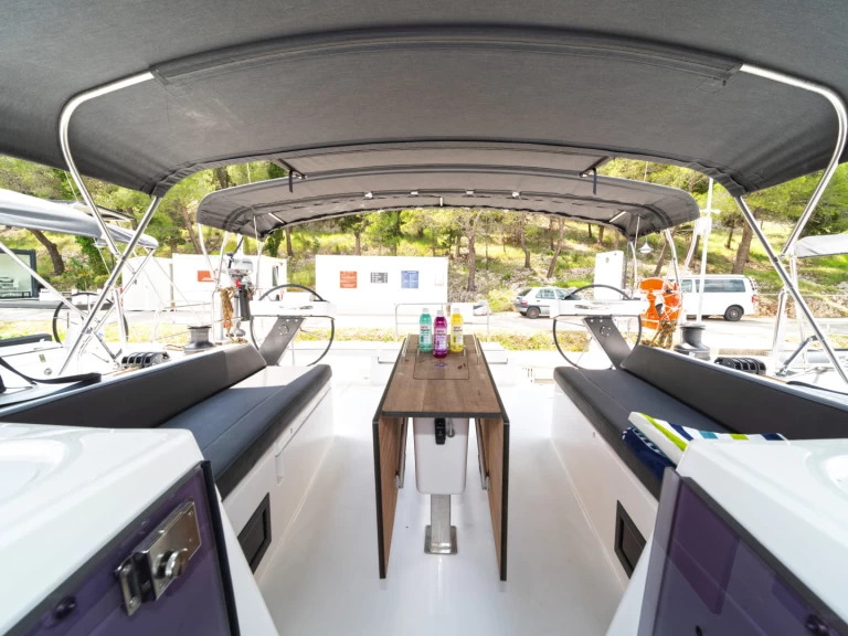 Segelboot mit oder ohne Skipper Dufour mieten in Skradin