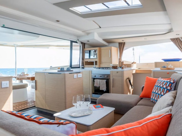 Katamaran mit oder ohne Skipper Fountaine Pajot mieten in Seget Donji