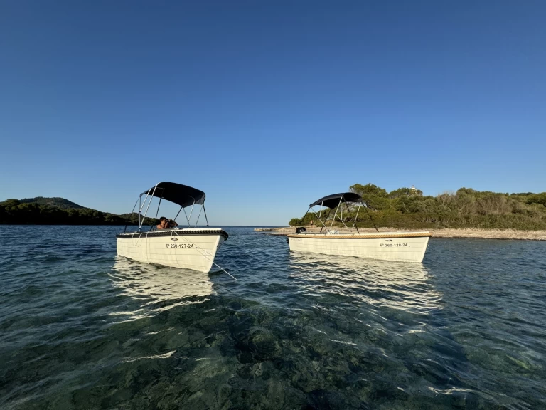 Vermietung Motorboot Silver mit Führerschein