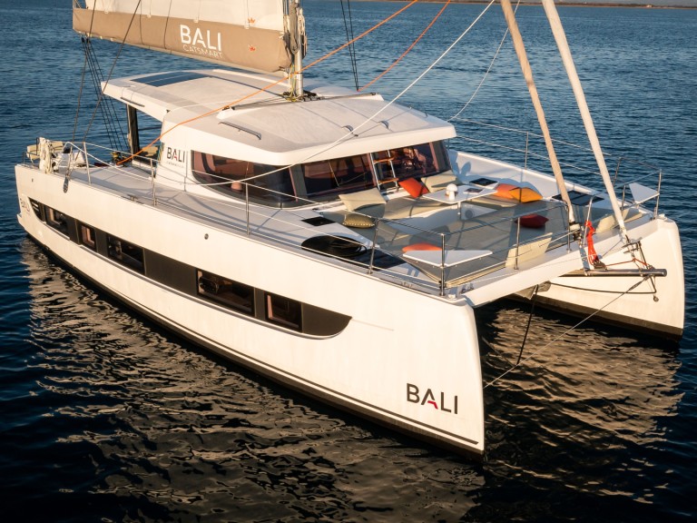 Katamaran mit oder ohne Skipper 15 mieten in Hyères