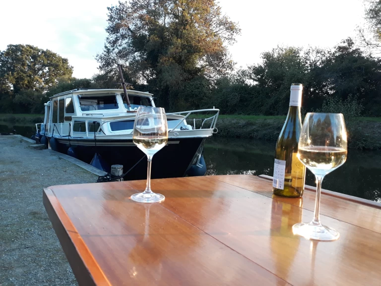 Ein pikmeerkruiser 950 mieten in Nort-sur-Erdre