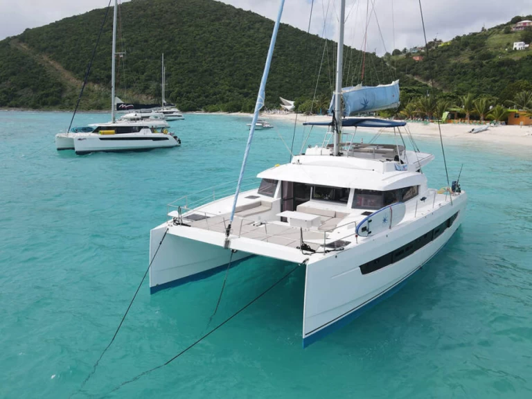 Bootsverleih 15 BALI 5.4 AJ Ajaccio Samboat