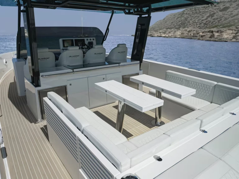 Motorboot mit oder ohne Skipper De Antonio mieten in Alyki