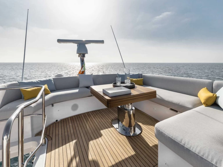 Yacht mieten in Polignano a Mare zum besten Preis