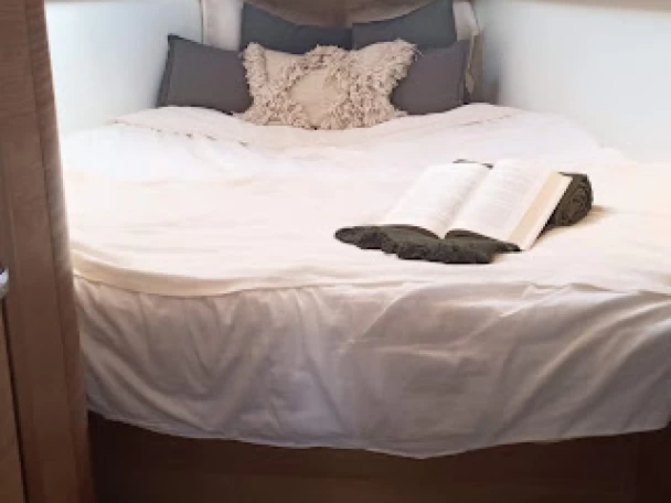 Elan Impression 40.1 mieten Ibiza Town