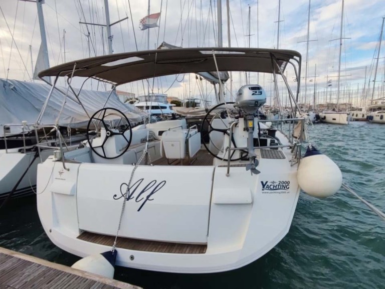 YachtCharter in Lefkáda - Jeanneau Sun Odyssey 519 auf SamBoat