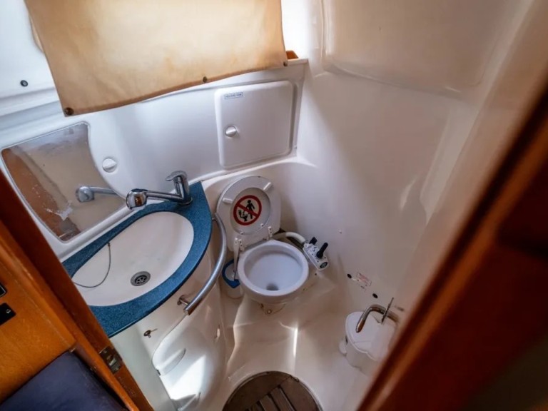 Ein Bavaria Bavaria 30 Cruiser mieten in Pálairos