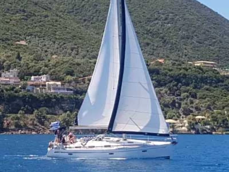 Segelboot mit oder ohne Skipper Bavaria mieten in Nikiána