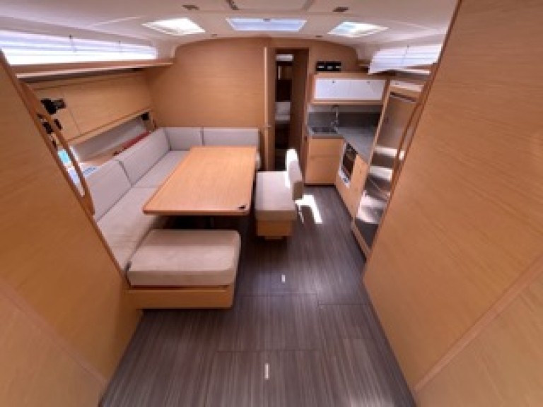 Boot mieten Olbia günstig Dufour 470