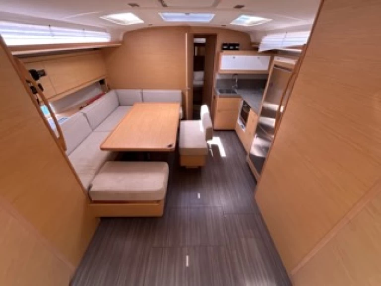 Boot mieten Olbia günstig Dufour 470