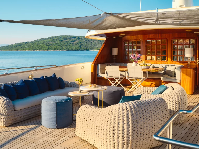 Vermietung Yacht Benetti mit Führerschein