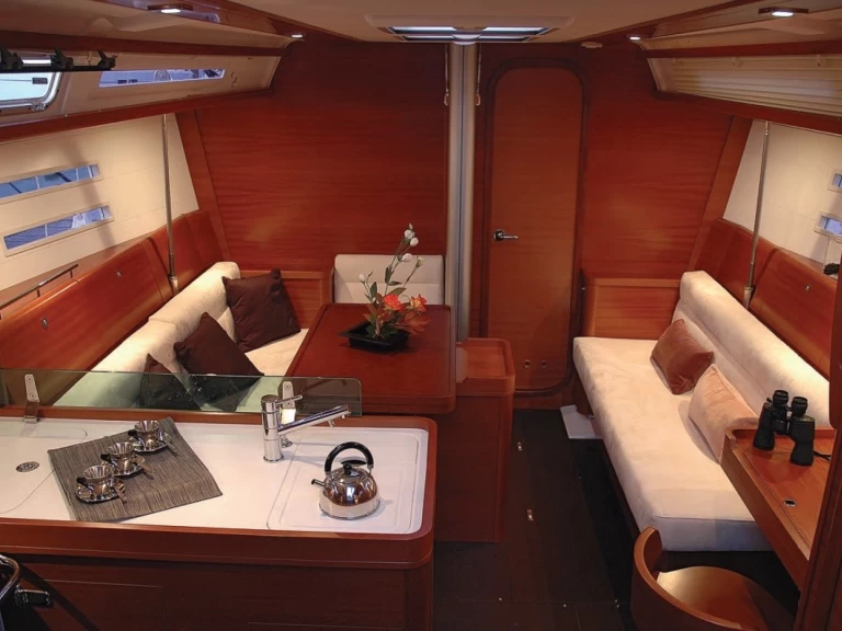 YachtCharter in La Trinité-sur-Mer - Dufour Dufour 40 E Performance auf SamBoat