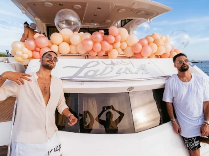 Yacht mieten in Miami Beach - Sunseeker Manhattan 70