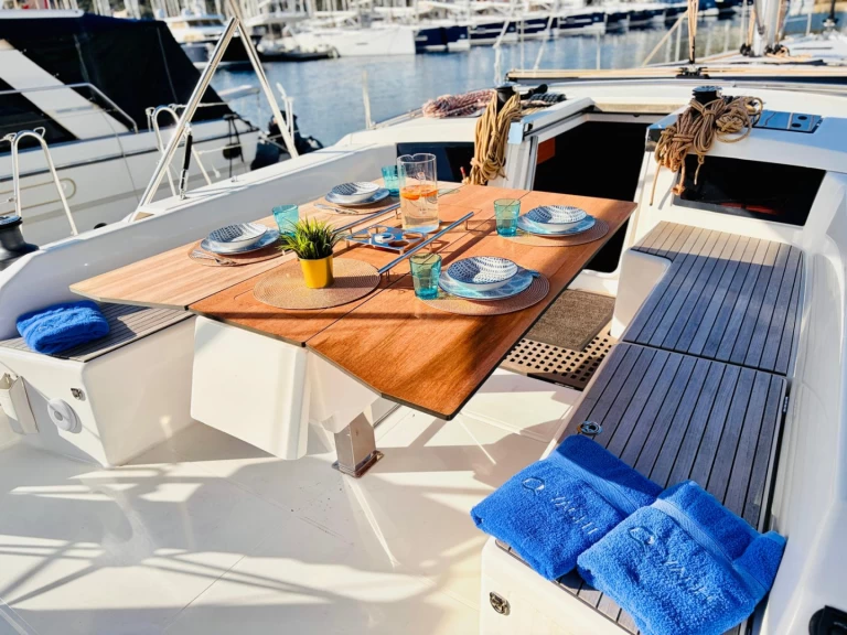 YachtCharter in Primošten - Dufour Dufour 530 auf SamBoat