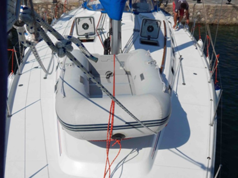 YachtCharter in Néa Péramos - Bénéteau Cyclades 50.5 auf SamBoat