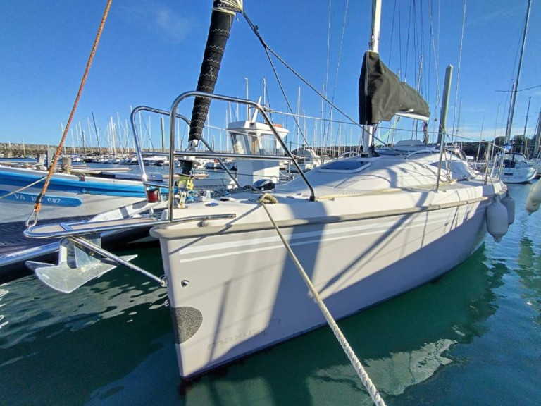Ein Northman Maxus 28 mieten in Saint-Quay-Portrieux