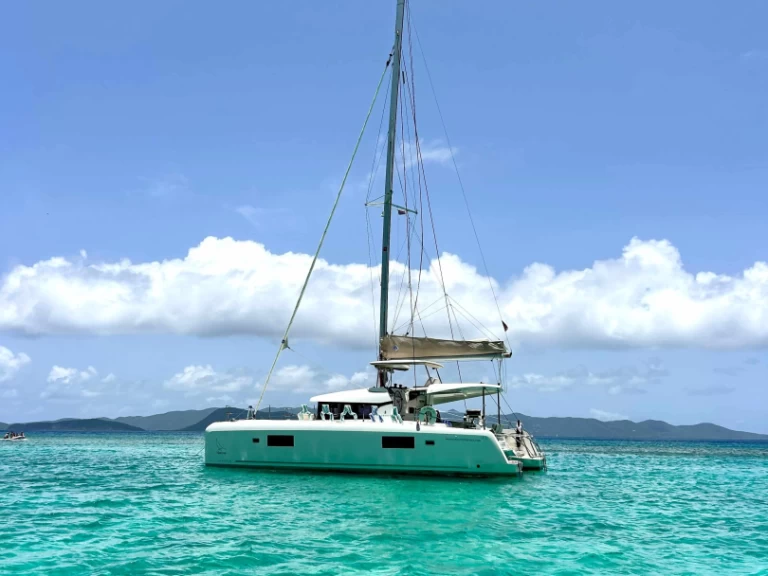 Ein Lagoon Lagoon 42 mieten in Road Town