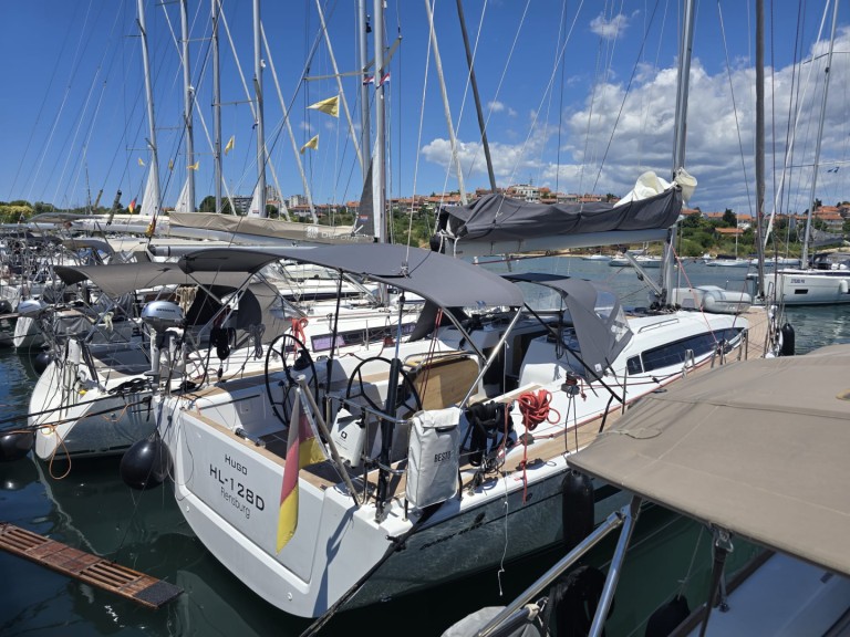 YachtCharter in Pula - Dehler Dehler 46 SQ auf SamBoat