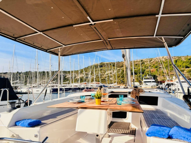 Ein Dufour Dufour 530 mieten in Primošten