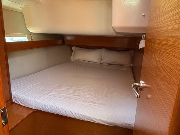 Ein Dufour Dufour 460 Grand Large mieten in Palma de Mallorca