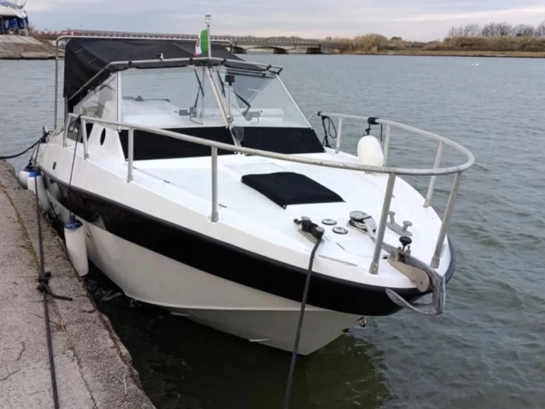 Ein Rio Rio 680 Cabin mieten in Torre Annunziata