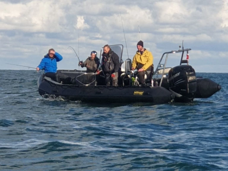 Vermietung Schlauchboot Sillinger mit Führerschein
