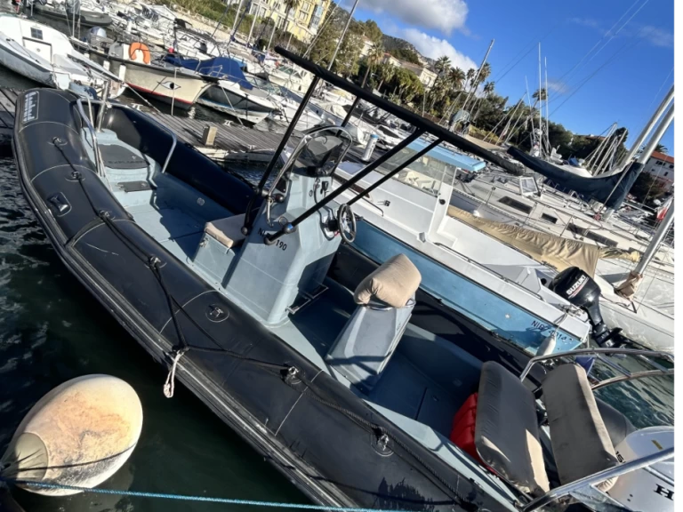 Vermietung Schlauchboot Zodiac mit Führerschein