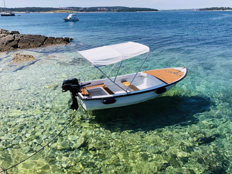 Motorboot mit oder ohne Skipper Učka mieten in Medulin