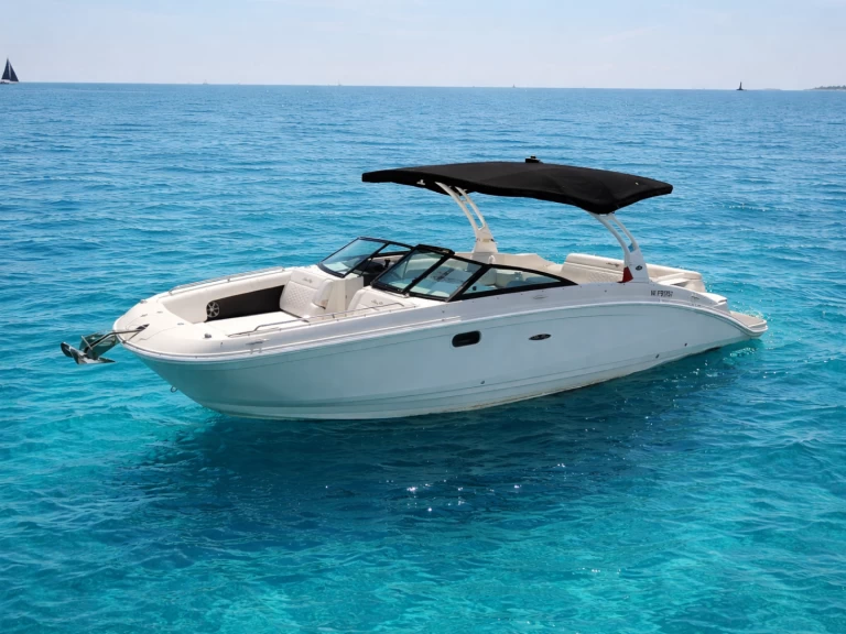 Ein Sea Ray SDX 270 mieten in Cannes